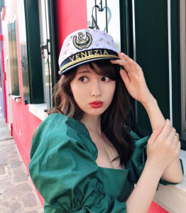 小嶋陽菜　熱愛
