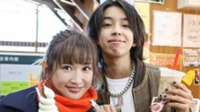 紗栄子、16歳年下の未成年YOSHIと交際・破局報道に関する画像